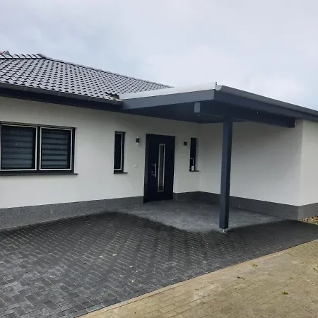 Holiday home Adam Gaestehaus Bei Magdeburg-ideal Fuer Monteure Und Firmen