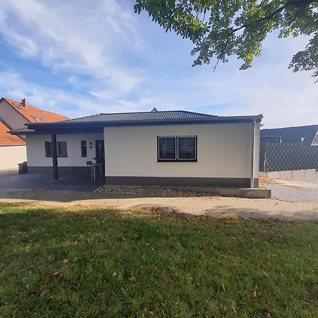 Adam Gaestehaus Bei Magdeburg-ideal Fuer Monteure Und Firmen Holiday home